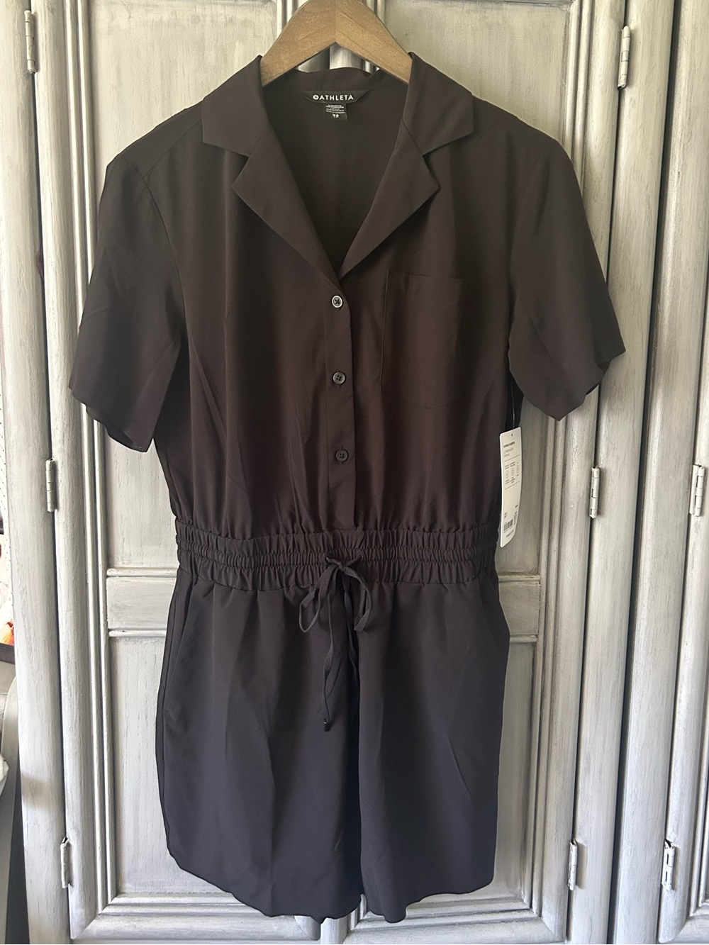 NWT Athleta Avenue Black Short-Sleeve Drawstring Romper
